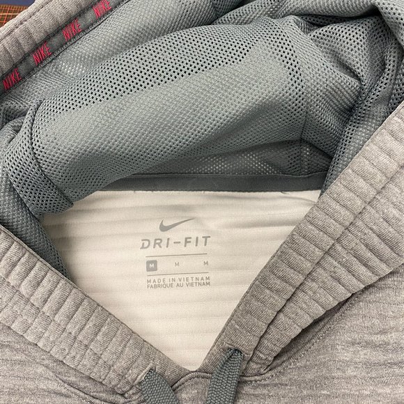 Nike Dry-Fit Gray Hoodie : Medium: Never Worn: Like New - Picture 8 of 10